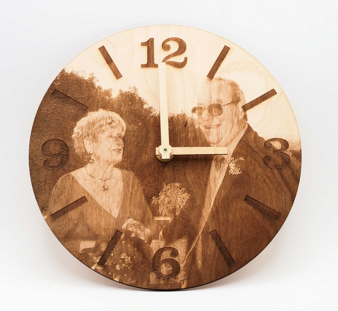 Orologio rotondo in legno personalizzato diametro 20 cm circa