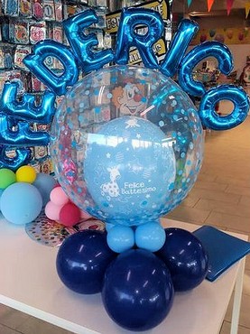 Composizione palloni con nome blu